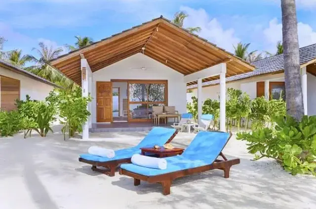 Tailor Made Holidays & Bespoke Packages for Innahura Maldives Resort
