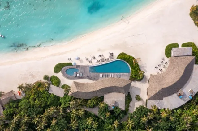 Tailor Made Holidays & Bespoke Packages for Le Méridien Maldives Resort & Spa