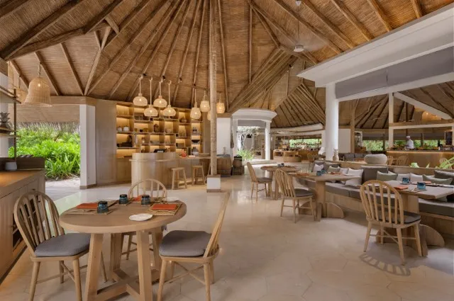 Tailor Made Holidays & Bespoke Packages for Six Senses Kanuhura