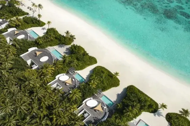 Tailor Made Holidays & Bespoke Packages for Jumeirah Maldives Olhahali Island