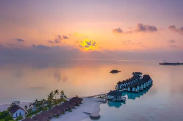 Tailor Made Holidays & Bespoke Packages for NOOE Maldives Kunaavashi