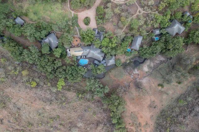 Tailor Made Holidays & Bespoke Packages for Ndlovu Safari Lodge