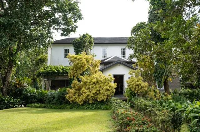 Tailor Made Holidays & Bespoke Packages for Glenross Living