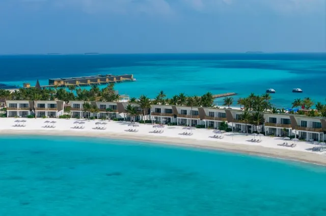 Tailor Made Holidays & Bespoke Packages for Centara Mirage Lagoon Maldives