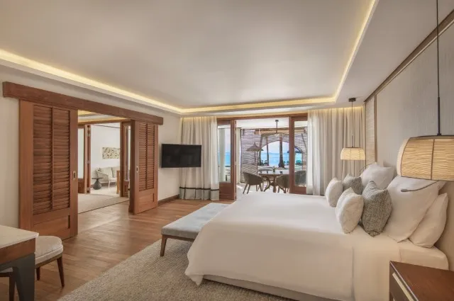 Tailor Made Holidays & Bespoke Packages for Paradis Beachcomber Golf Resort & Spa