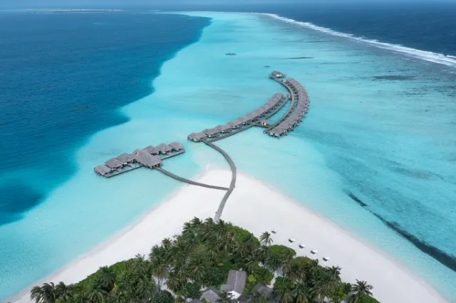 Tailor Made Holidays & Bespoke Packages for Niva Velassaru