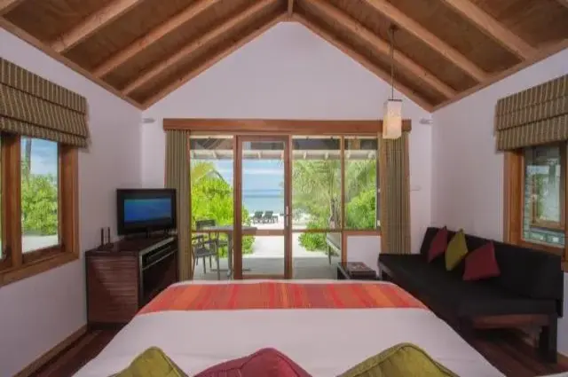 Tailor Made Holidays & Bespoke Packages for Kuredu Island Resort & Spa