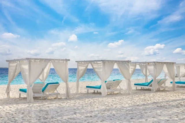 Tailor Made Holidays & Bespoke Packages for Adaaran Select Meedhupparu