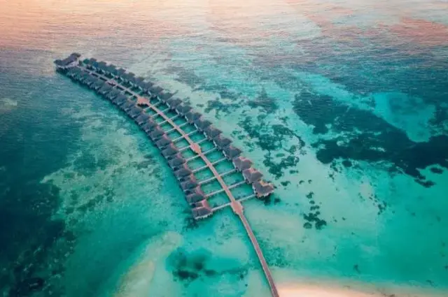 Tailor Made Holidays & Bespoke Packages for LUX* South Ari Atoll