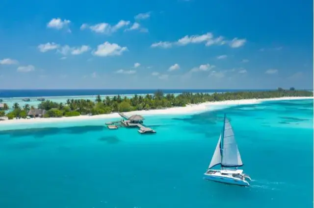 Tailor Made Holidays & Bespoke Packages for LUX* South Ari Atoll