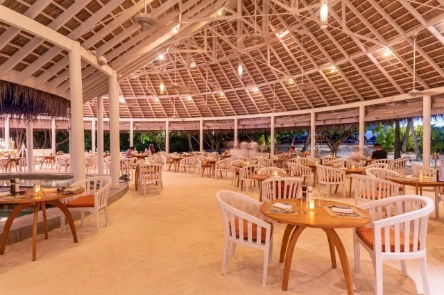 Tailor Made Holidays & Bespoke Packages for LUX* South Ari Atoll