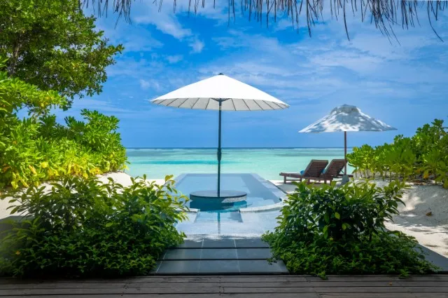 Tailor Made Holidays & Bespoke Packages for LUX* South Ari Atoll