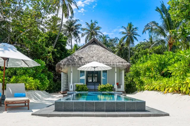 Tailor Made Holidays & Bespoke Packages for LUX* South Ari Atoll