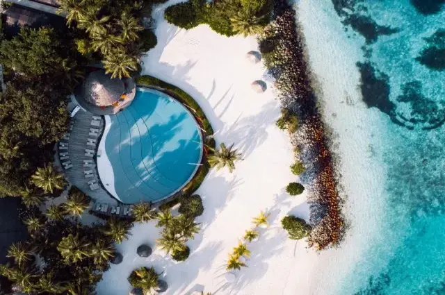 Tailor Made Holidays & Bespoke Packages for LUX* South Ari Atoll