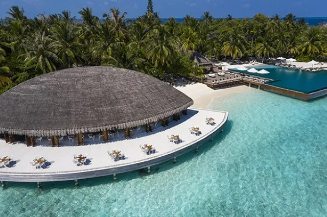 Tailor Made Holidays & Bespoke Packages for Huvafen Fushi