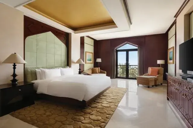 Tailor Made Holidays & Bespoke Packages for Shangri-La Al Husn Resort & Spa
