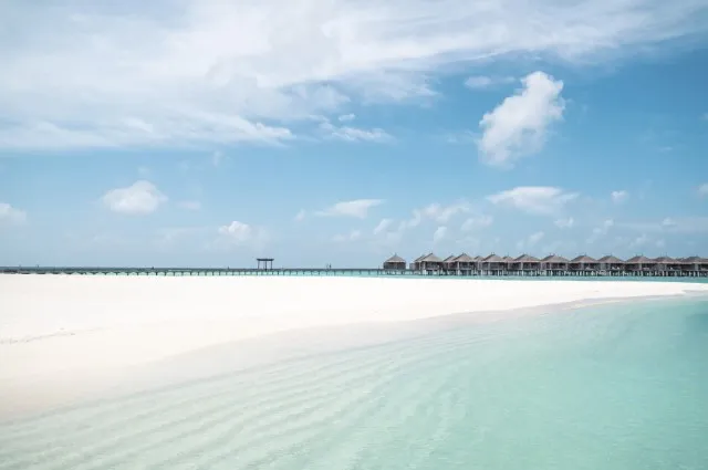 Tailor Made Holidays & Bespoke Packages for Constance Moofushi
