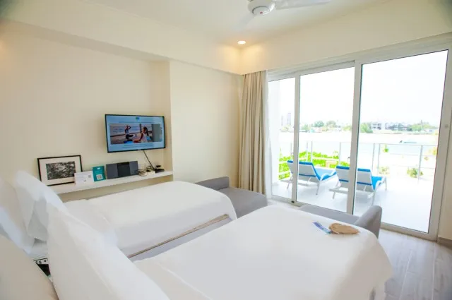 Tailor Made Holidays & Bespoke Packages for Holiday Inn Resort Kandooma
