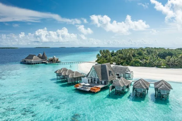 Tailor Made Holidays & Bespoke Packages for Anantara Kihavah Villas