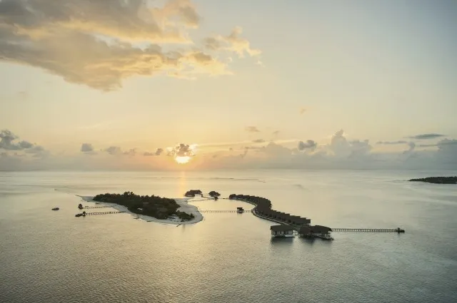 Tailor Made Holidays & Bespoke Packages for COMO Cocoa Island