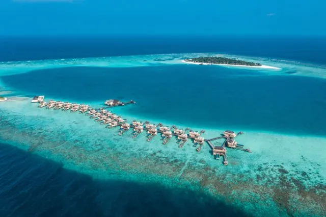 Tailor Made Holidays & Bespoke Packages for Angsana Velavaru