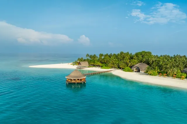 Tailor Made Holidays & Bespoke Packages for Angsana Velavaru