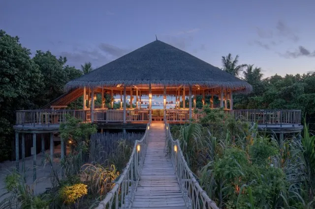 Tailor Made Holidays & Bespoke Packages for Six Senses Laamu