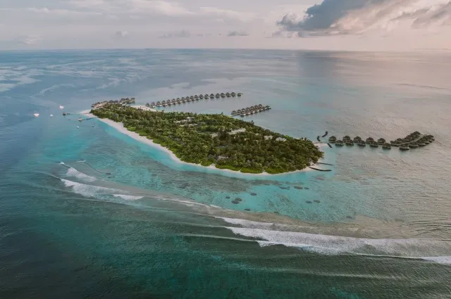 Tailor Made Holidays & Bespoke Packages for Six Senses Laamu
