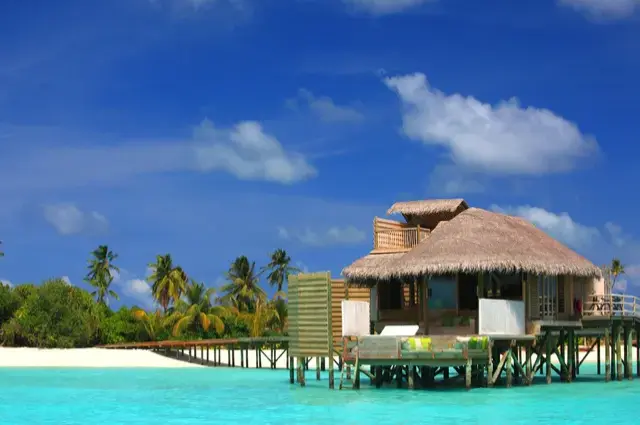 Tailor Made Holidays & Bespoke Packages for Six Senses Laamu