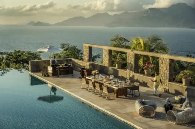 Tailor Made Holidays & Bespoke Packages for Four Seasons Resort Seychelles