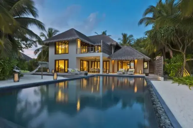 Three Bedroom Beach Residence with Pool
