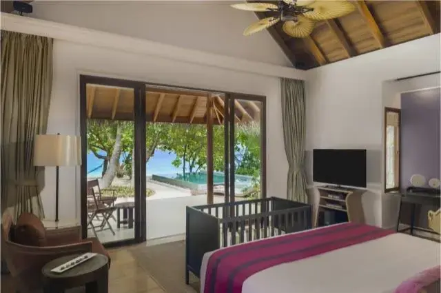 Tailor Made Holidays & Bespoke Packages for Dusit Thani Maldives