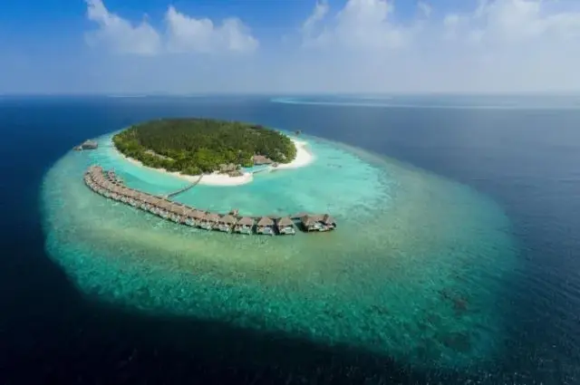 Tailor Made Holidays & Bespoke Packages for Dusit Thani Maldives