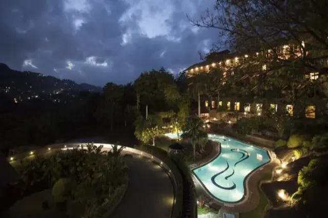 Tailor Made Holidays & Bespoke Packages for Earl's Regency Hotel