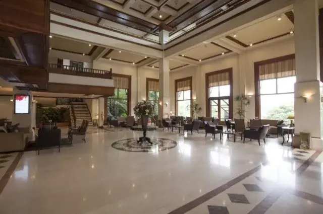 Tailor Made Holidays & Bespoke Packages for Earl's Regency Hotel