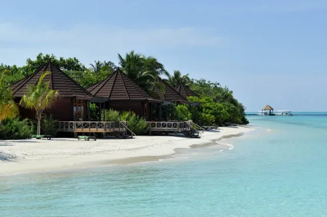 Tailor Made Holidays & Bespoke Packages for Komandoo