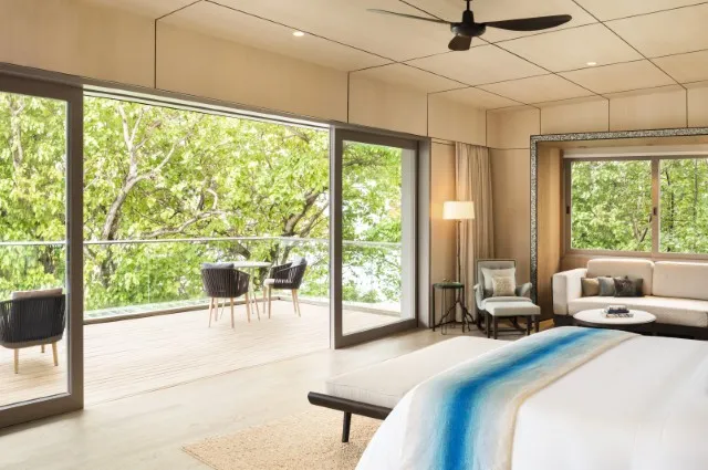 Tailor Made Holidays & Bespoke Packages for St Regis Maldives Vommuli Resort