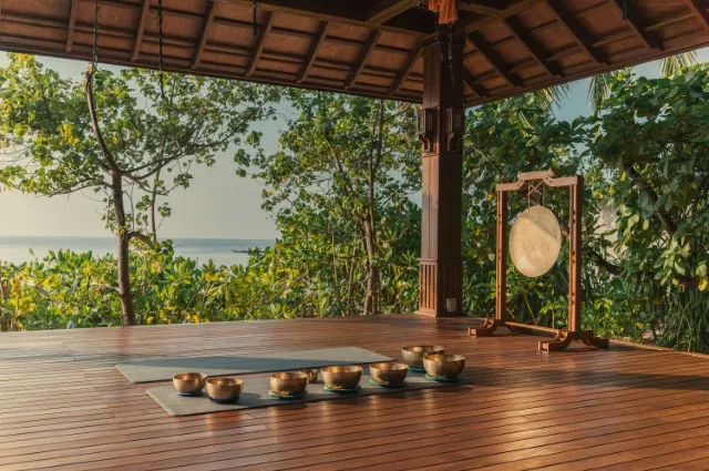 Tailor Made Holidays & Bespoke Packages for St Regis Maldives Vommuli Resort