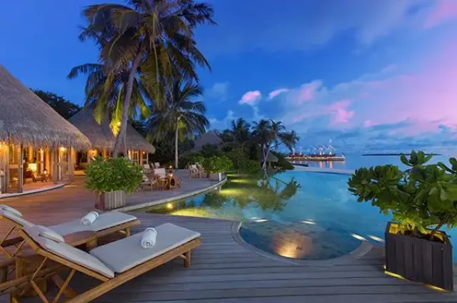 Tailor Made Holidays & Bespoke Packages for Milaidhoo Island