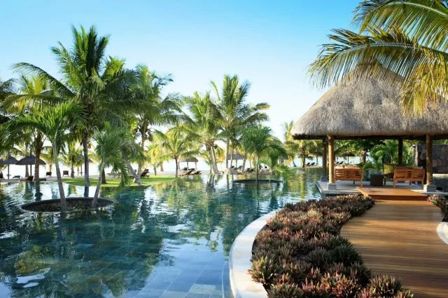 Tailor Made Holidays & Bespoke Packages for LUX* Le Morne