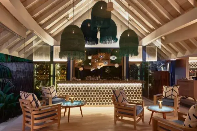 Tailor Made Holidays & Bespoke Packages for Seaside Finolhu, Baa Atoll