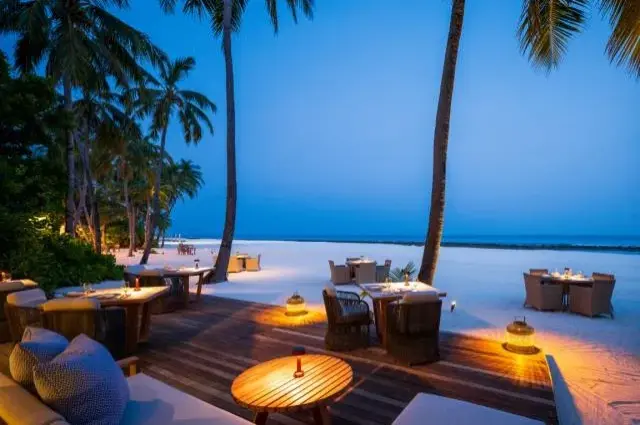 Tailor Made Holidays & Bespoke Packages for Seaside Finolhu, Baa Atoll