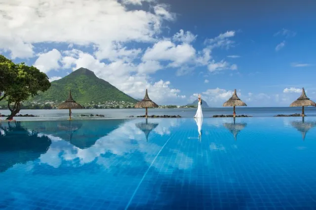 Tailor Made Holidays & Bespoke Packages for Sands Suites Resort & Spa