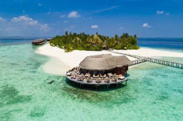 Tailor Made Holidays & Bespoke Packages for Mirihi Island Resort