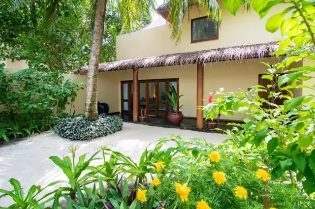 Tailor Made Holidays & Bespoke Packages for Mirihi Island Resort