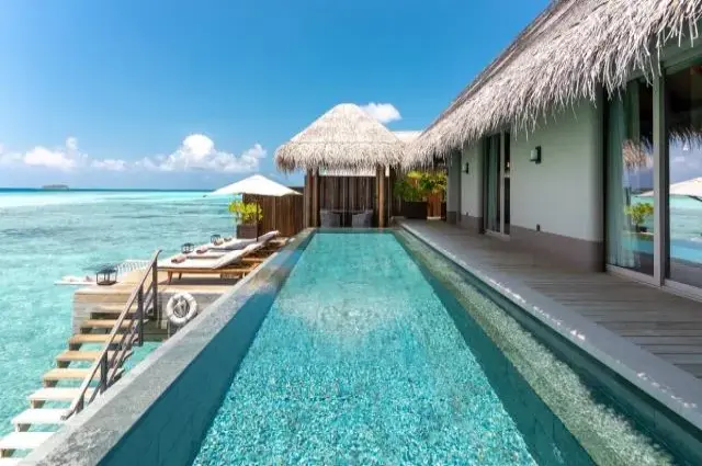 2 Bedroom Water Villa with Pool