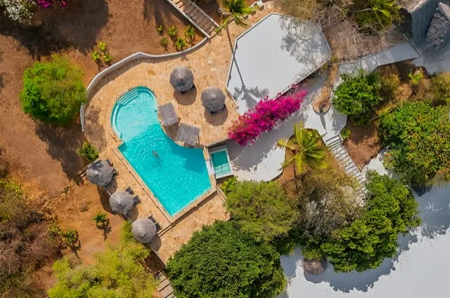Tailor Made Holidays & Bespoke Packages for The Manta Resort