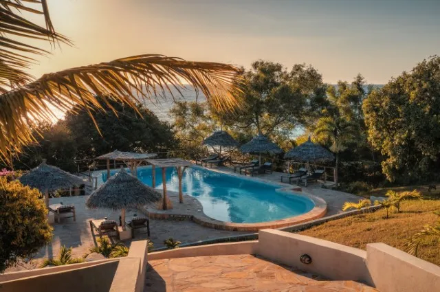 Tailor Made Holidays & Bespoke Packages for The Manta Resort