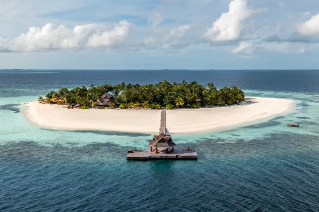 Tailor Made Holidays & Bespoke Packages for Banyan Tree Vabbinfaru
