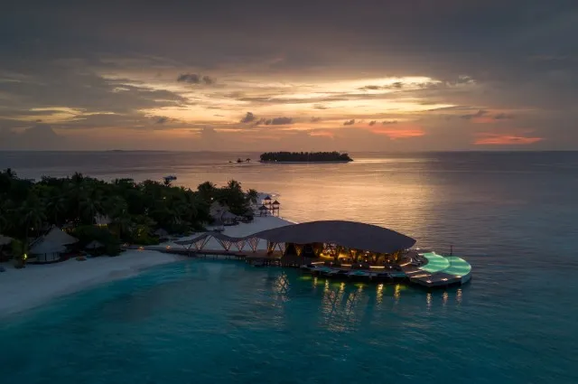 Tailor Made Holidays & Bespoke Packages for Banyan Tree Vabbinfaru